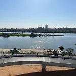 شقة فندقية على النيل مباشر بالمعادى ٣ غرف ٣ حمام
